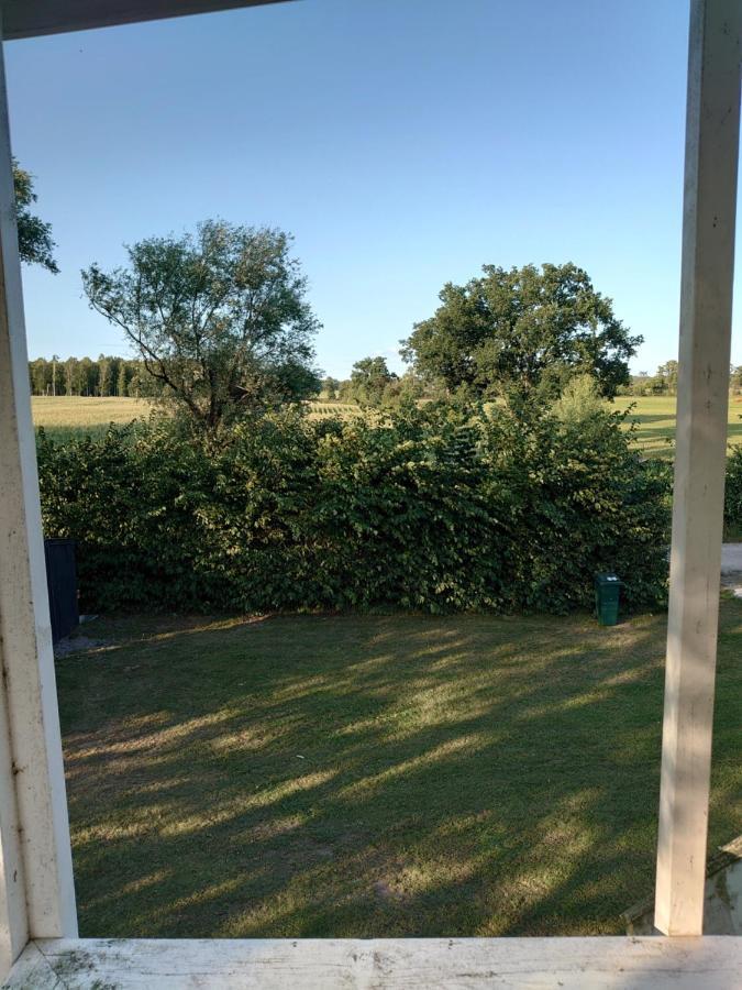 Stalemara Gard Lilla Gula Huset Pa Landet Villa Fagelmara Exterior photo