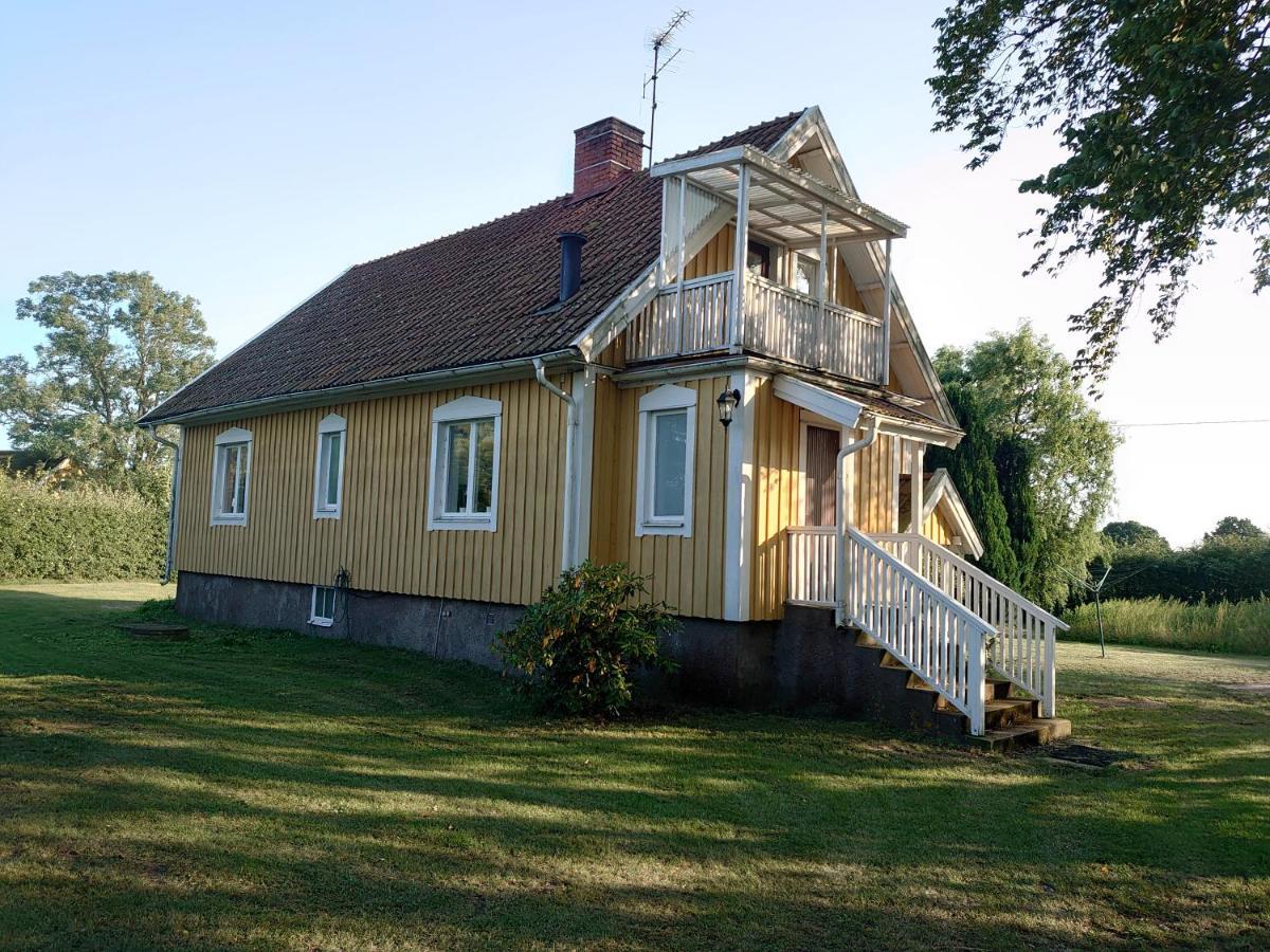 Stalemara Gard Lilla Gula Huset Pa Landet Villa Fagelmara Exterior photo