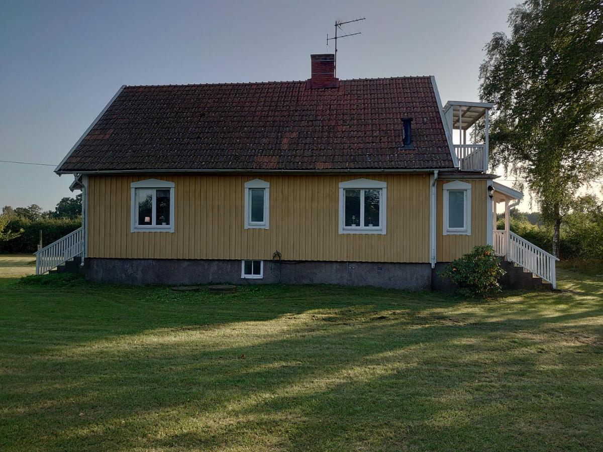 Stalemara Gard Lilla Gula Huset Pa Landet Villa Fagelmara Exterior photo